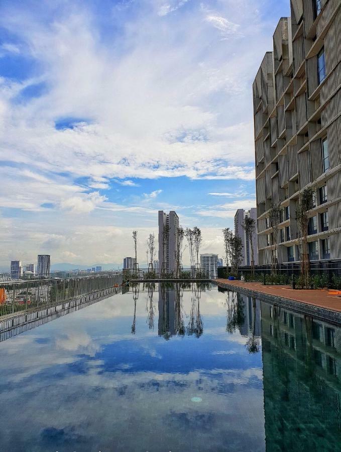 Tamarind Suites Cosy Studio Сайберджая Экстерьер фото